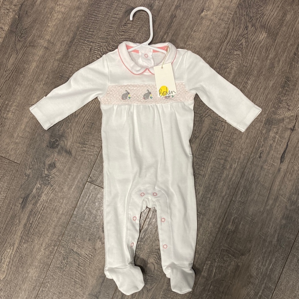 Baby Boden Bunny/Easter footie